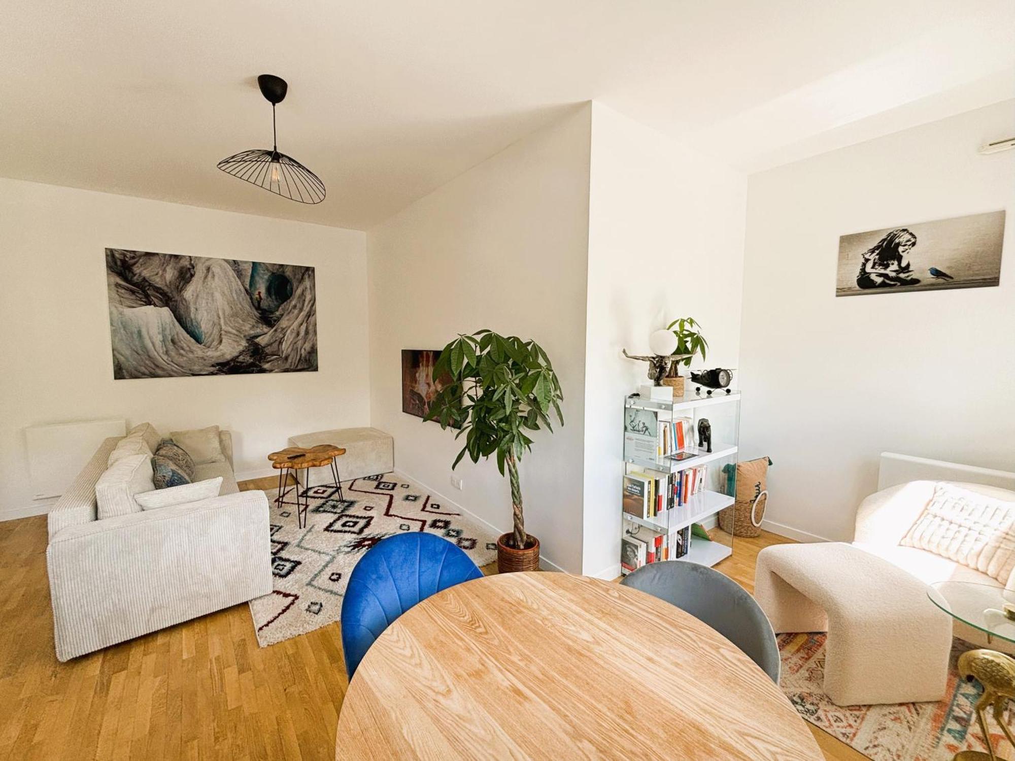 Le Boudoir - 2 Pieces Et Parking Le Plessis-Robinson Quarto foto